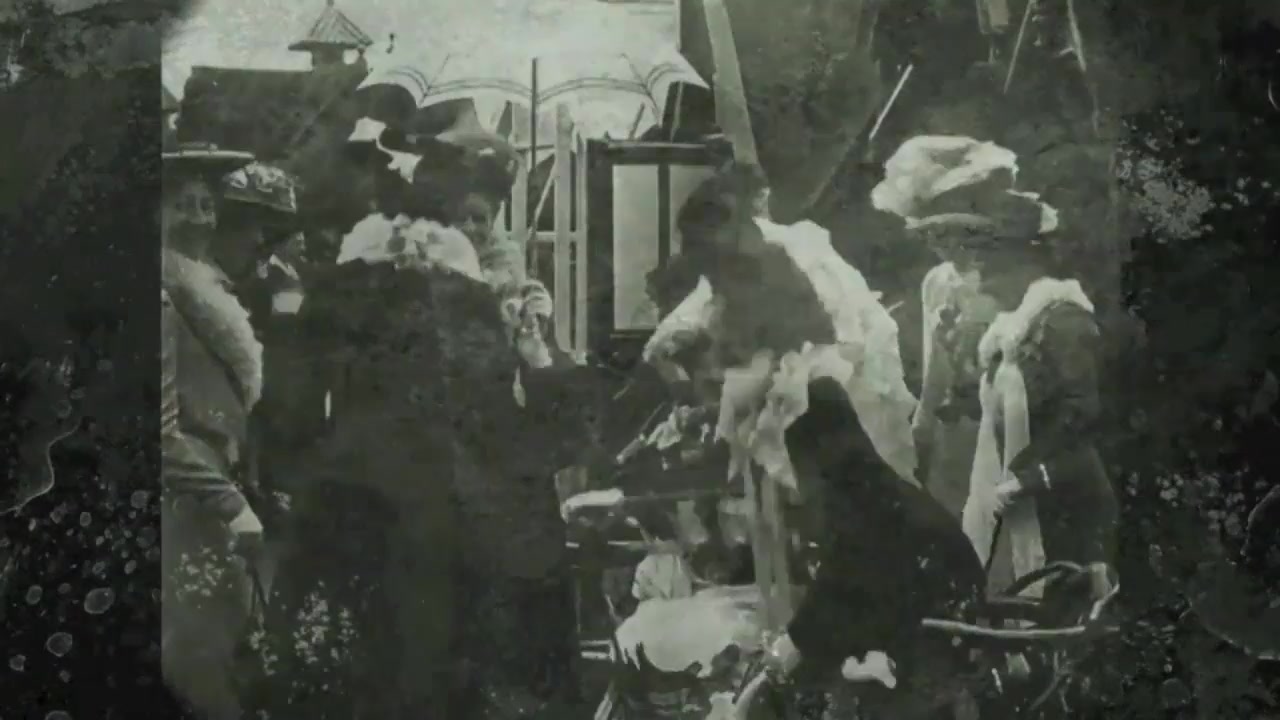 Vintage Sex Starved Step Mom Likes To Keep It In The Family