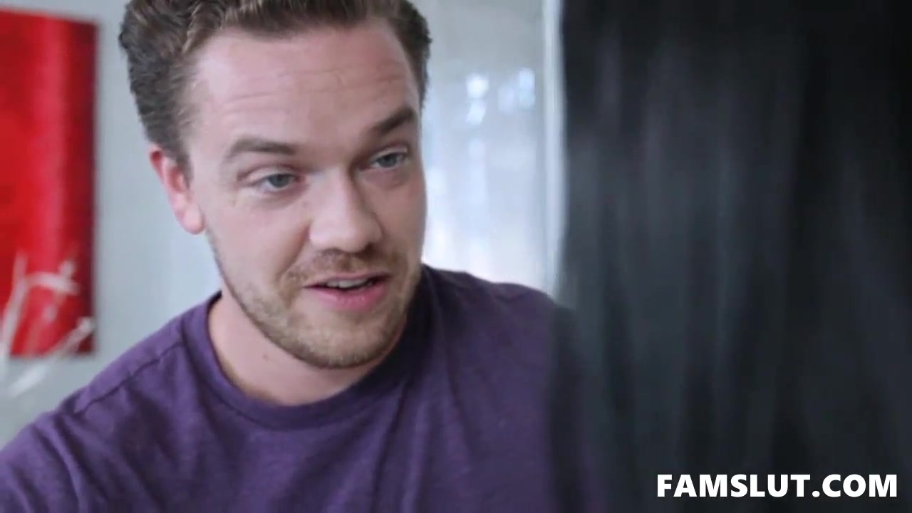 Step Sister Sadie Blake Wants Her Brother’s Dick Soo Badly