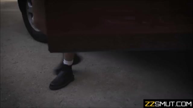 step Daughter wants stepdad to see sexual side of her