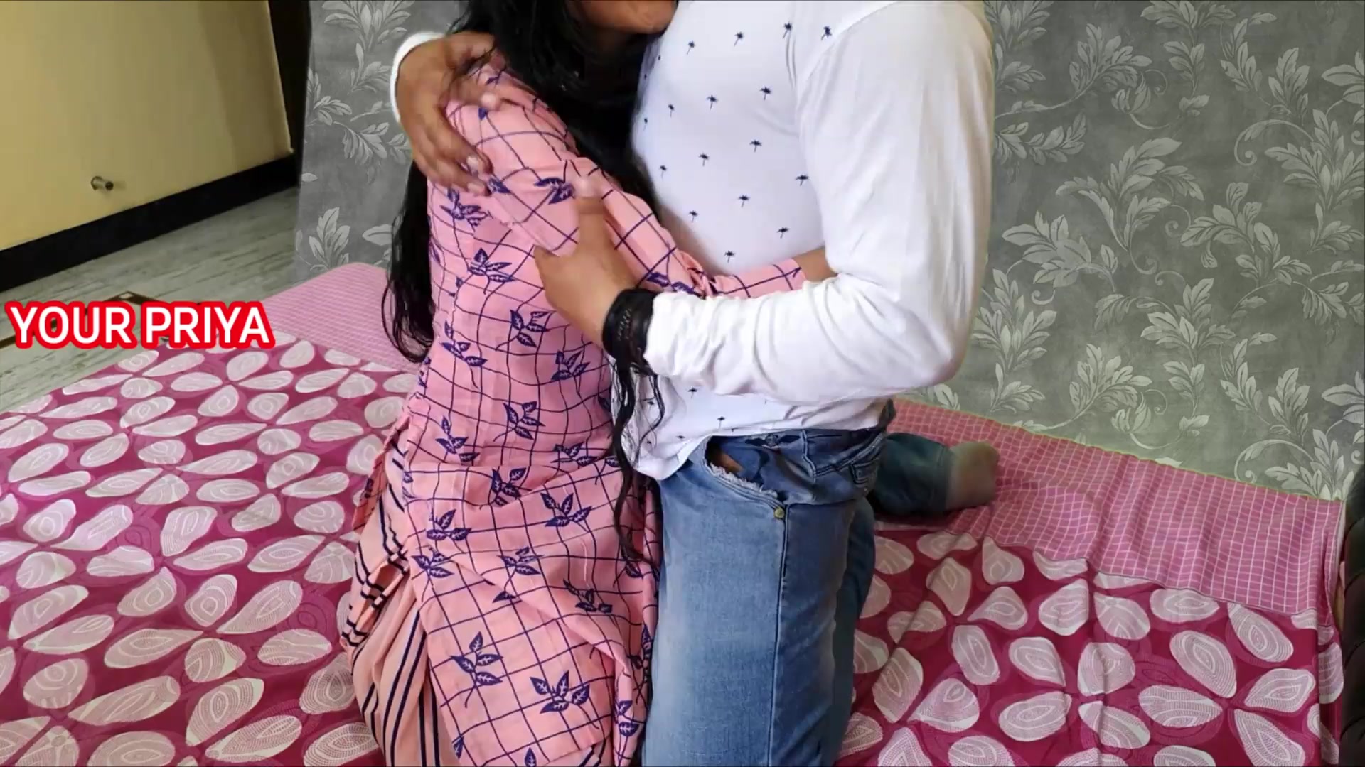 बहन ने शादी के बाद भाई से अपना दुख बांटा और भाई ने नाजायज़ फायदा उठाया