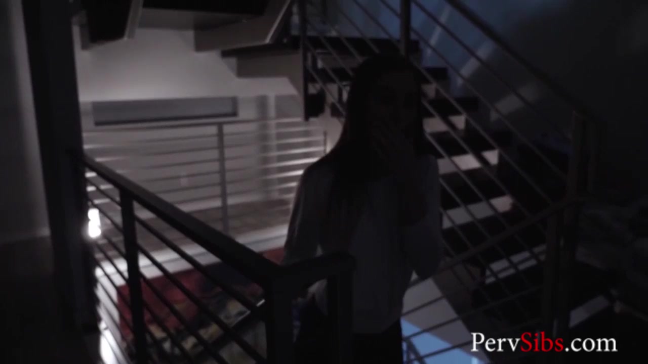 Sister Watches Brother Fucking His Girlfriend & Gets Jealous- Summer Brooks