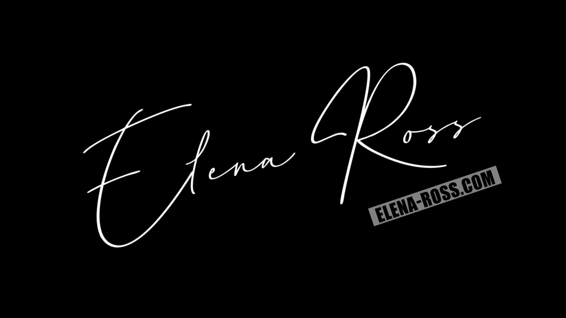 Step Sister Wants Your Love! – Elena Ross