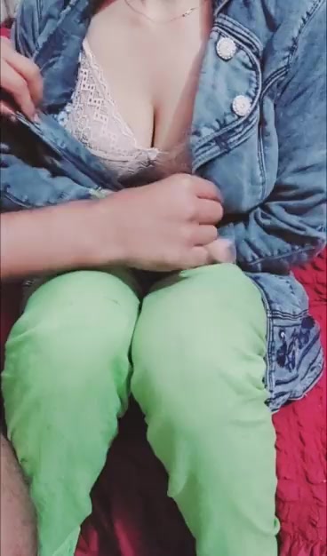 I Clean My step sister pussy hair -update step- Dec 12, 2024