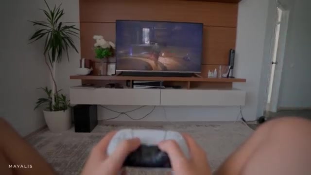 I Wished My Step Sister A Happy Birthday And Filled Her Pie With Cum