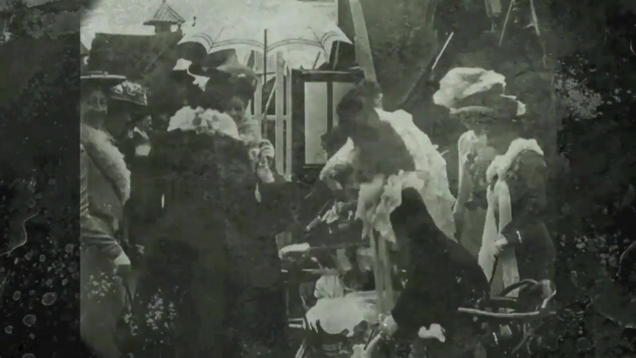 Vintage Taboo, Home Alone 1950