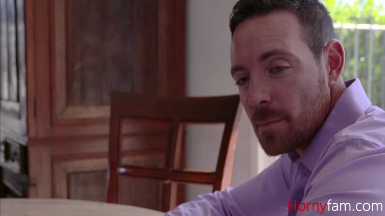 I just wanna have a taste of stepDAUGHTER’s PUSSY once