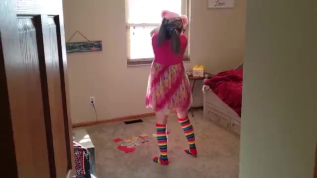 Stepsister caught playing in her room gets teased by her older stepbrother