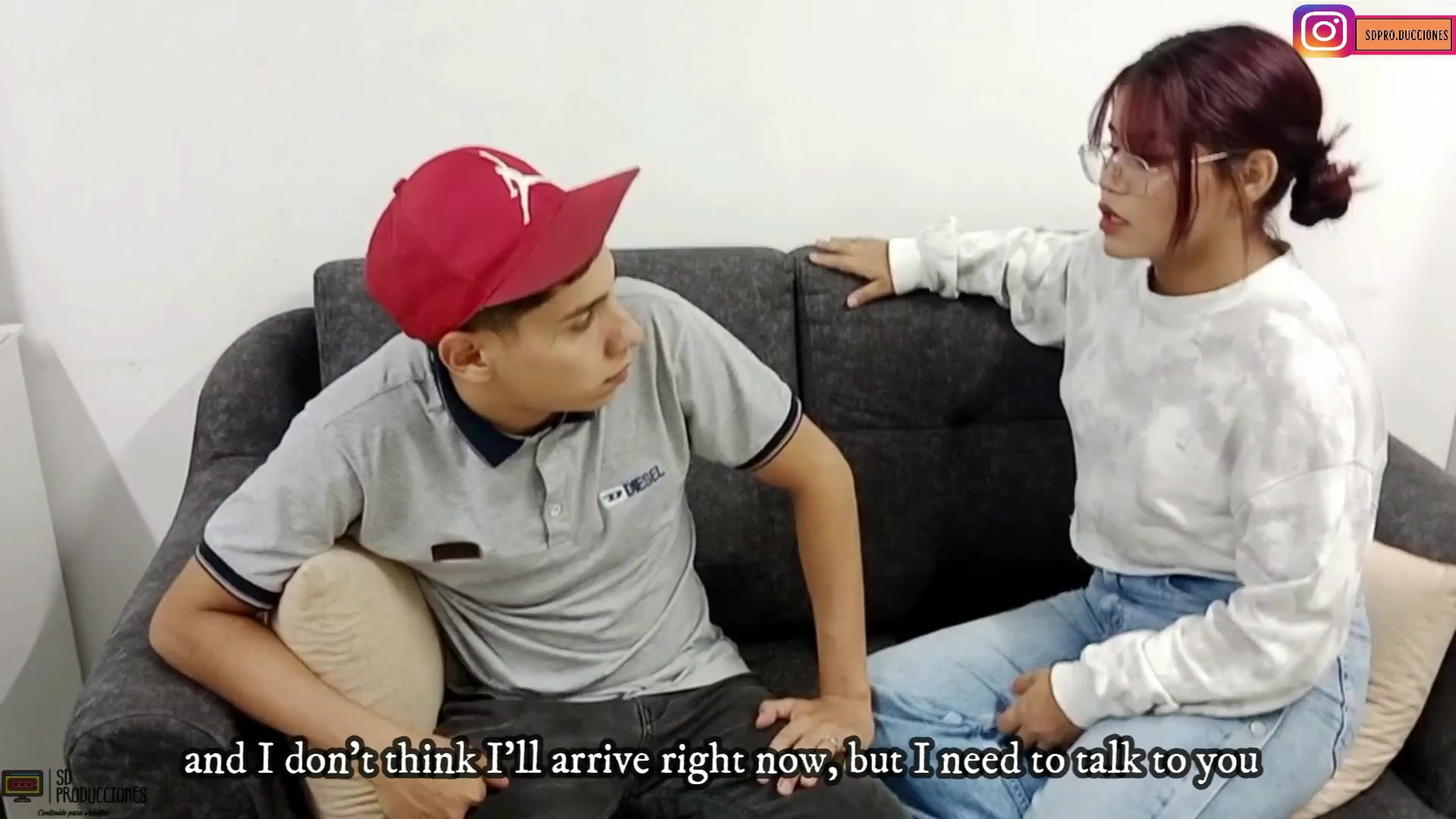 La linda hermanastra de mi novia me chantajea para que la folle