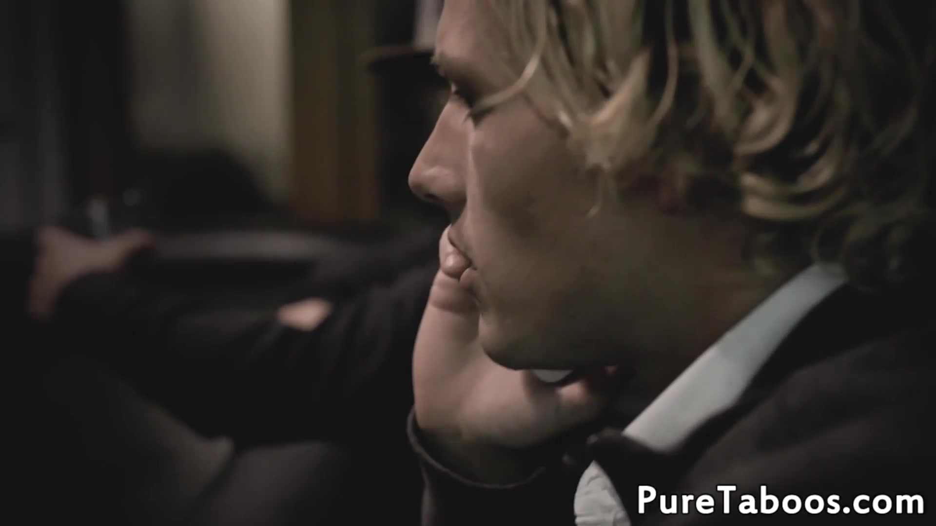 Rimmed teen stepsister getting assfucked