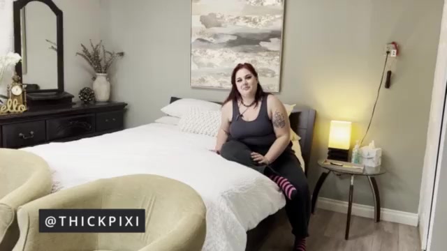 Casting Curvy: Sleepover with my TEEN BBW Step Sister