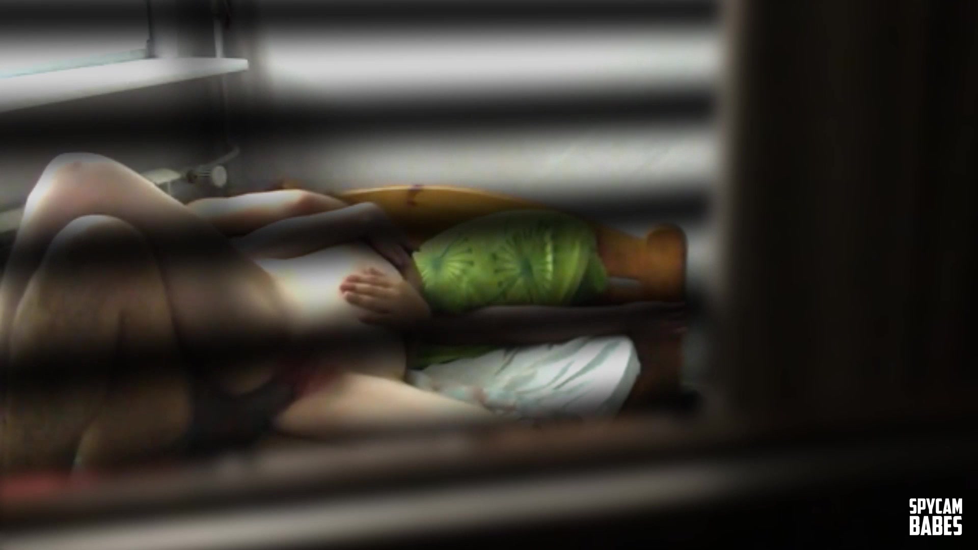 Catch my stepsister with boyfriend, I was jelous.