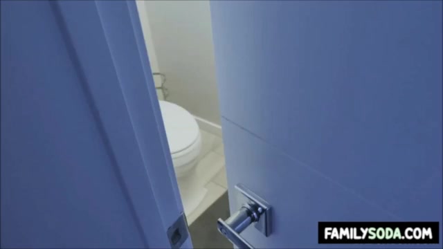 Stepdad drills Stepdaughter in the bathroom
