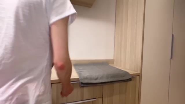 A FURNITURE ASSEMBLY CAME TO ME FOR HELP