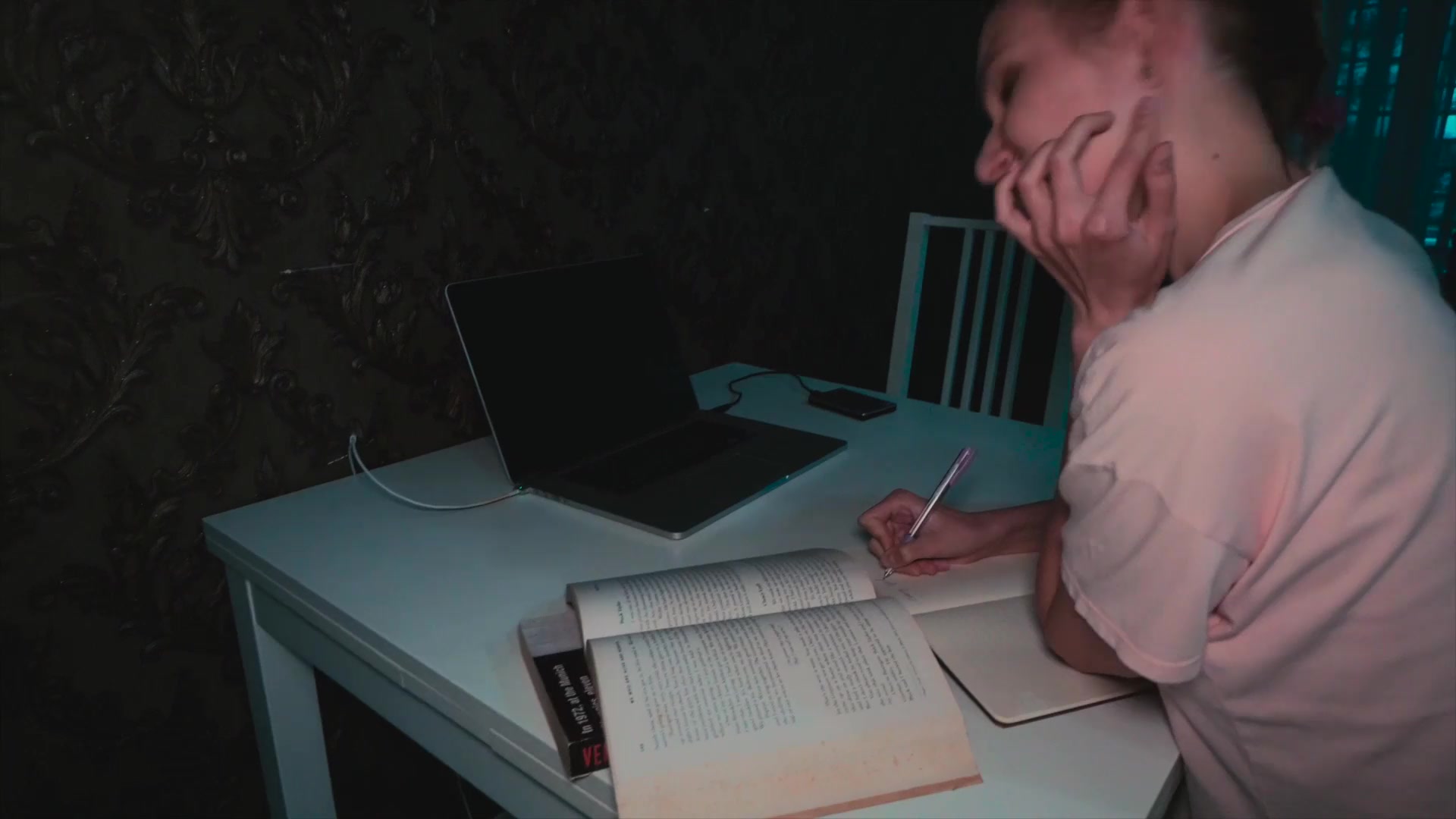 Step Brother Tied Virgin Sister for Watching Porn to Solve her Problem