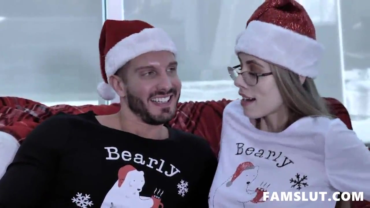 Step Sister Ariana Marie Fucks With Step Brother on Christmas