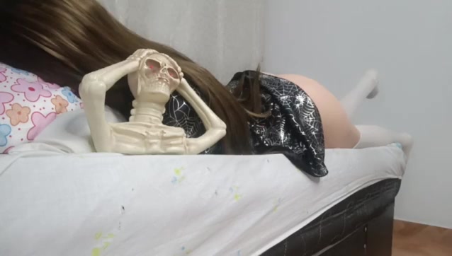 Nympho Stepsister: Shut Up, We’re Having Hard Sex Now (18 )