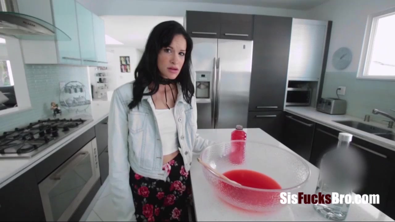 My retarded step sister loves blowing me