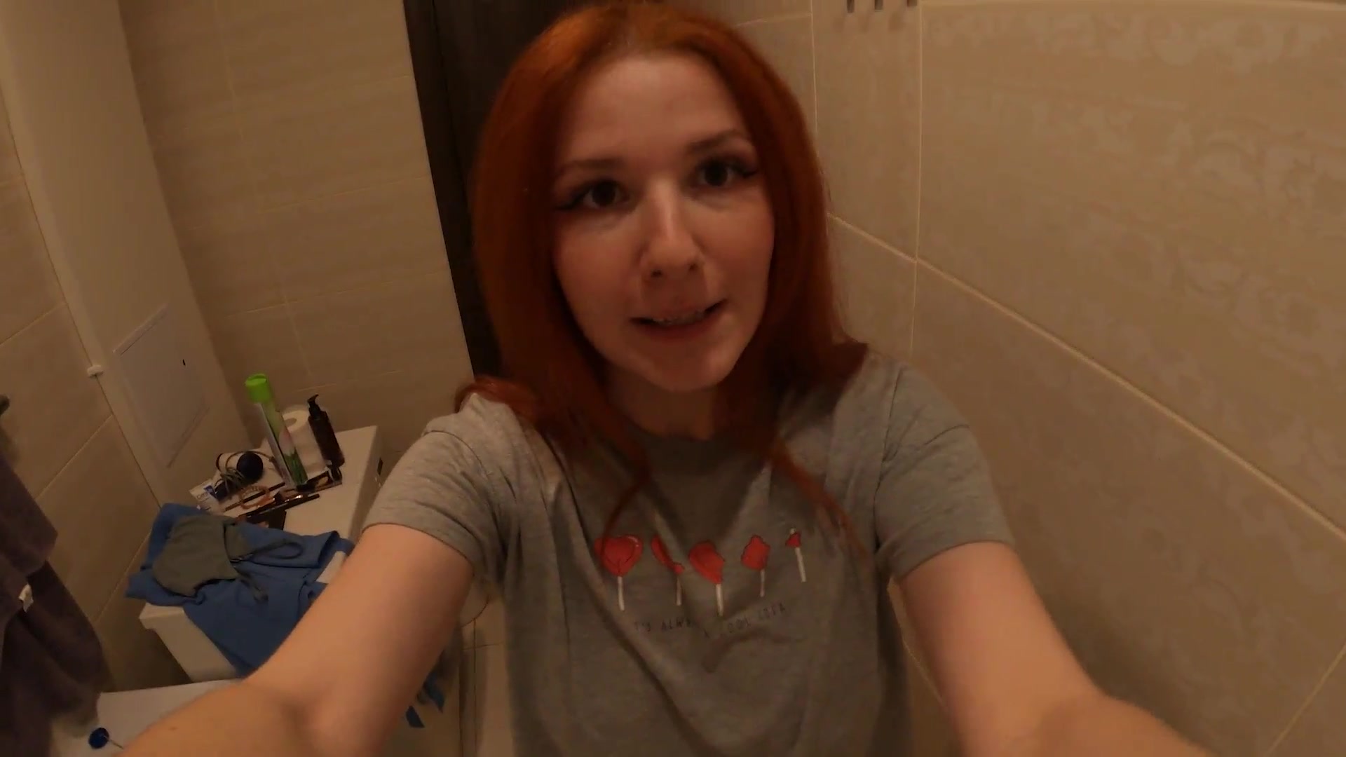 Sister blogger decided to fuck stepbrother