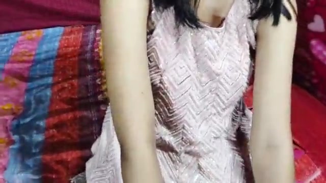 Desi Cute Real Little Stepsister and Big Stepbrother Have Hardcore Sex