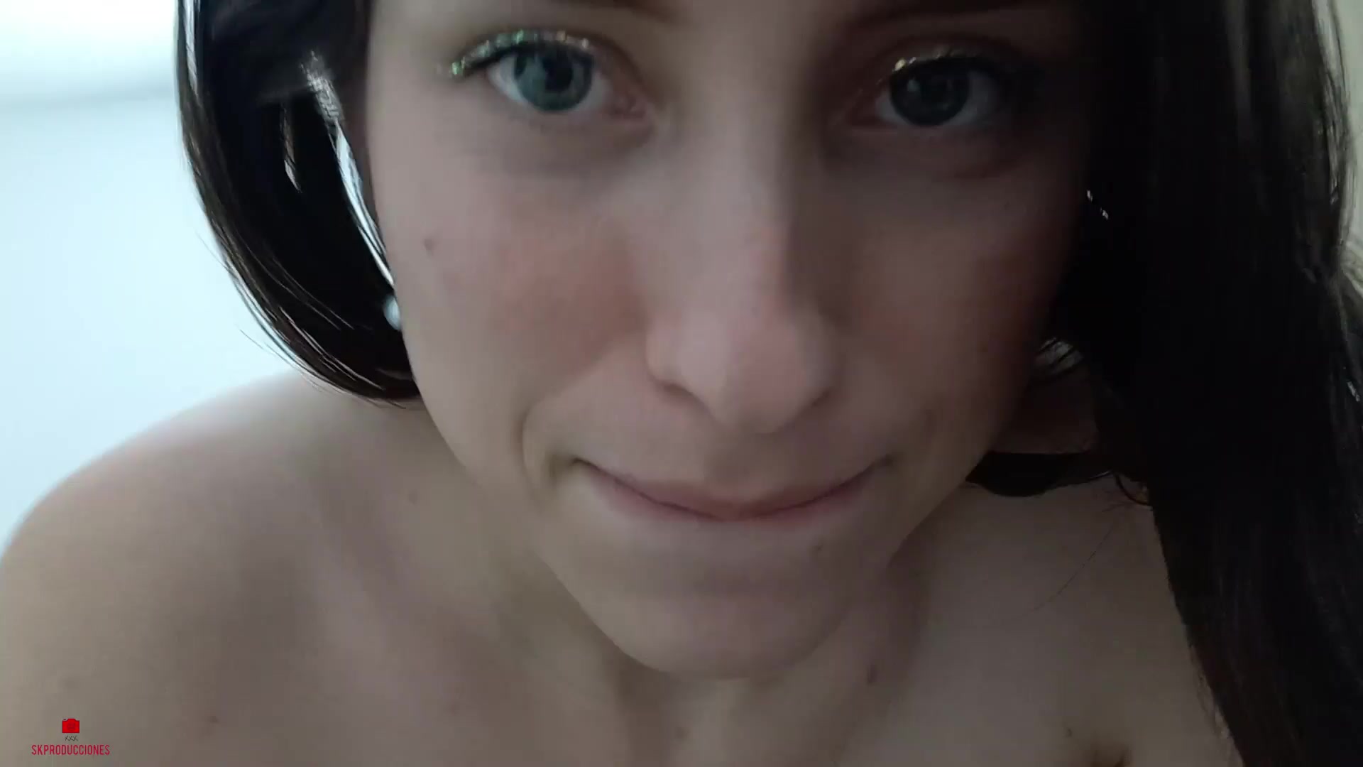 que rico me mama la polla mi hermanastra (parte 1)