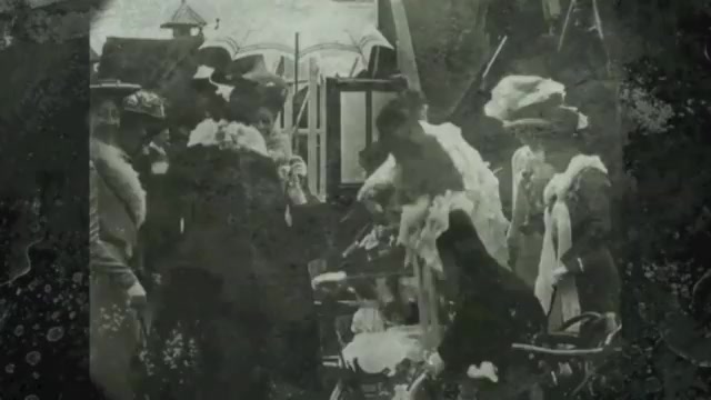 Home Alone, Vintage Taboo Family