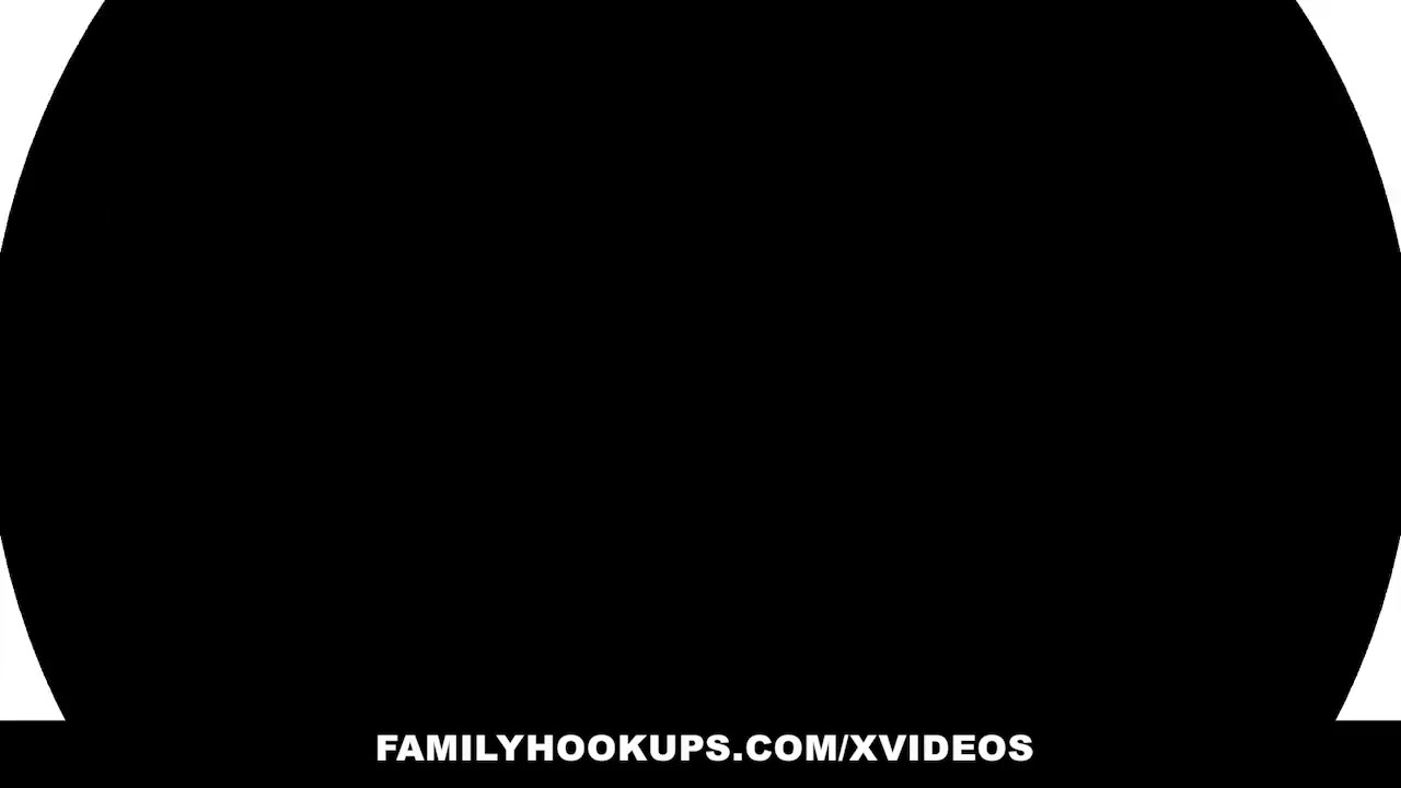 FamilyHookups- Horny Blonde Begs Stepbro For Hard Cock