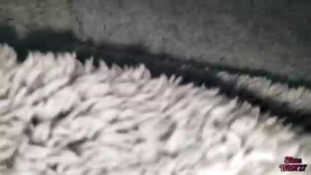 Se la toco toda a mi hermanastra