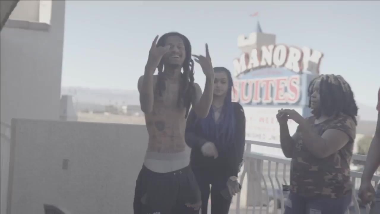 GakTrizzy ft. Youngstarbrazy and Bfreakl06 and we made a classic then fucked Ybn Nahmir Sister