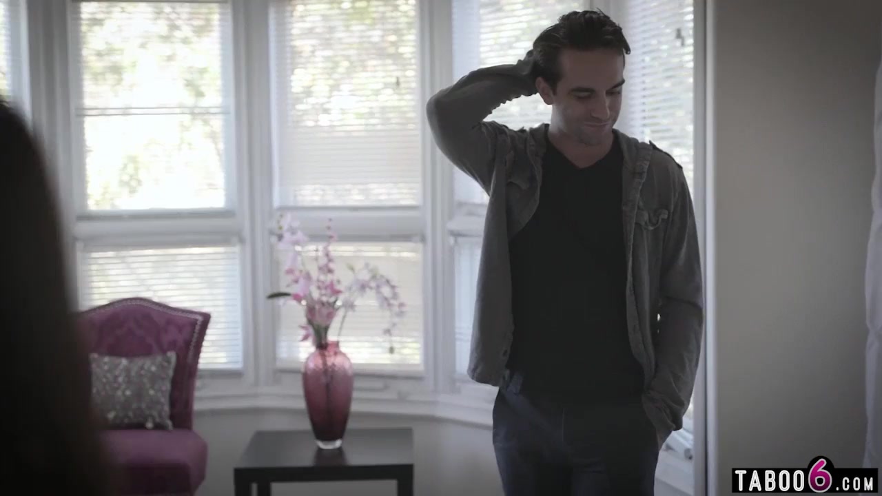 Teen virgin smooth talked into sex by her handsome uncle