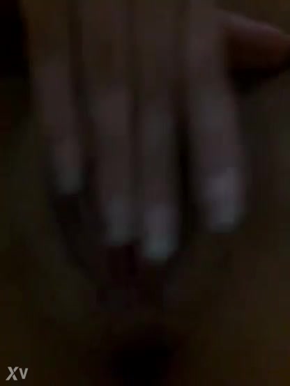 Meia irmã batendo punheta