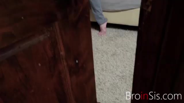 step Brother Participates In Fuck My step Sister Challenge- Jewelz Blu