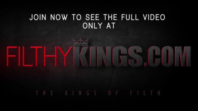 Hot Petite Step-Sister Emma Hix Gets Fucked in Hot Tub.