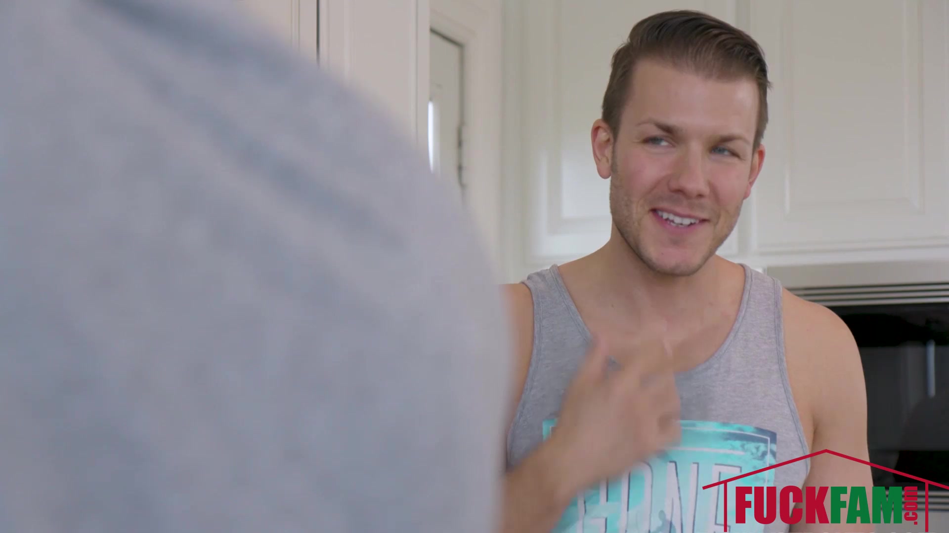 Vanna Bardot In His Hotdog, Her Grill