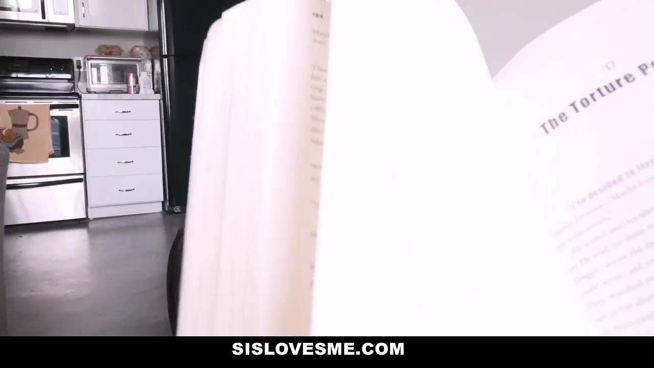 SisLovesMe – Bubbly Butt Sis (Jayden Black) Is A Tease