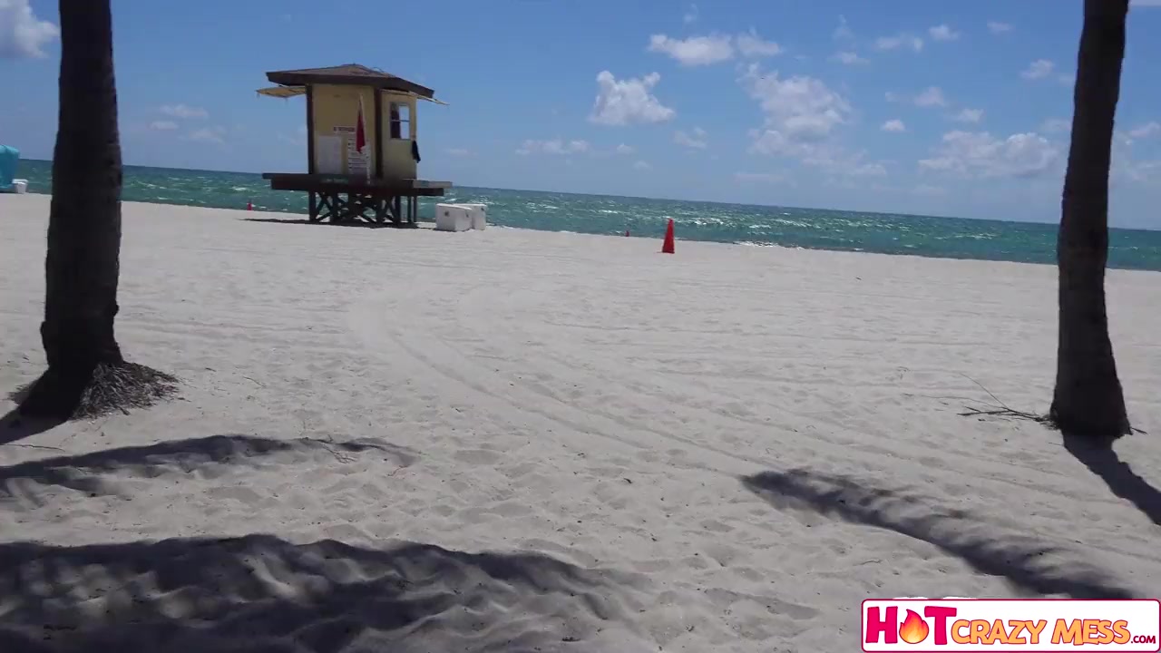 Fucking Nympho Teen Step Sister While Parents Are Away – HotCrazyMess S4:E12