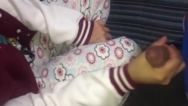 HERMANASTRA quiere mi LECHE EN SU BOCA