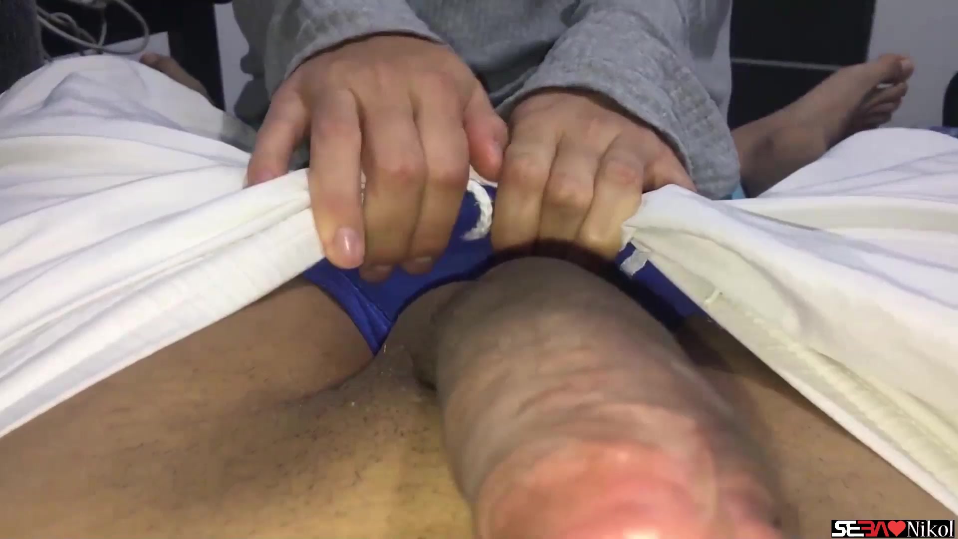 Le echo mi leche en la Boca de mi Hermanastra semen en toda su cara