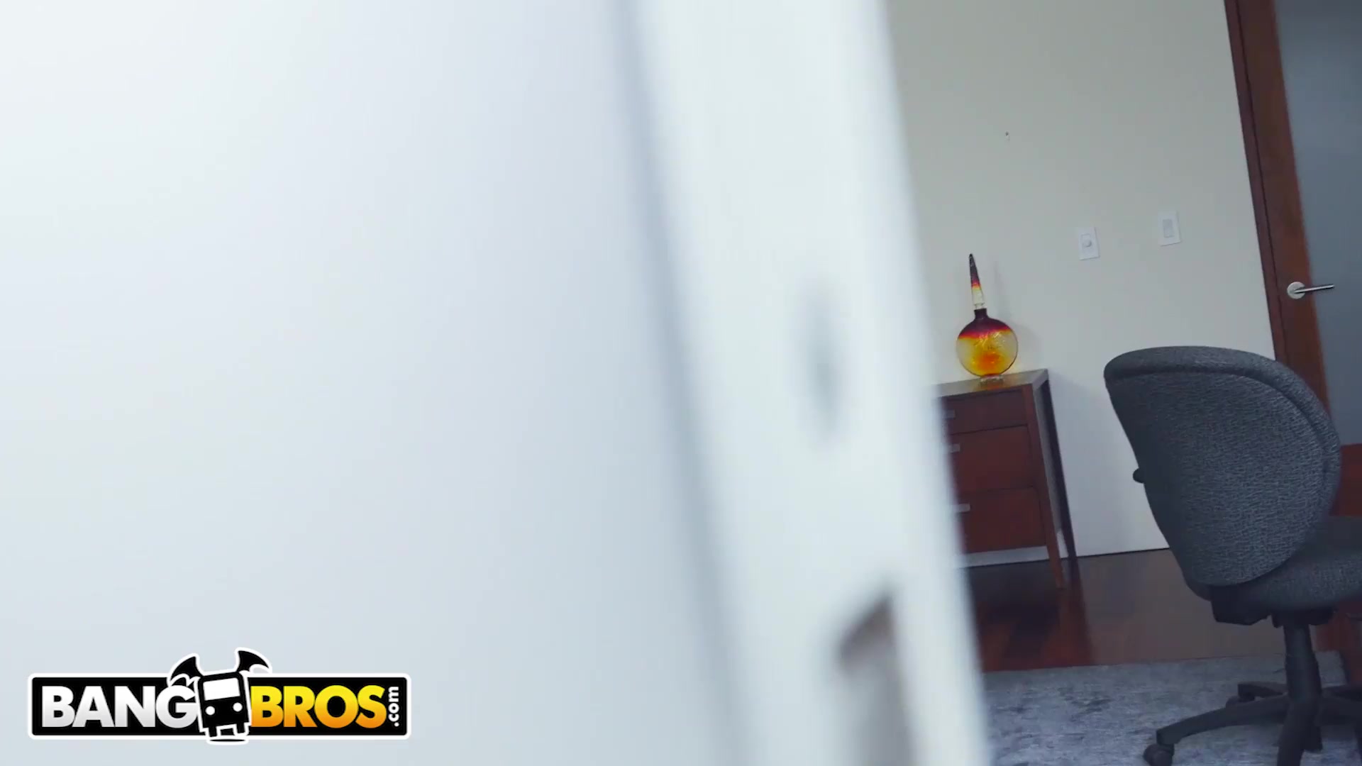 BANGBROS – My Step Sister Angela White Taking Selfies Of Her Big Tits