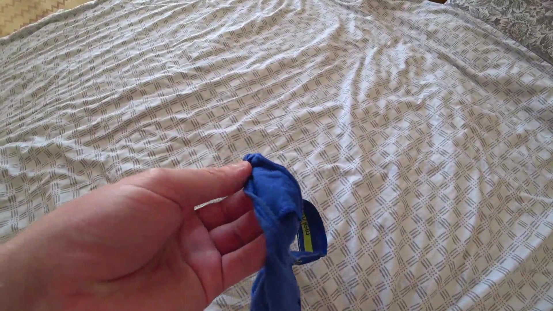 Big Butt Step Sister Caught Step Brother jerk off