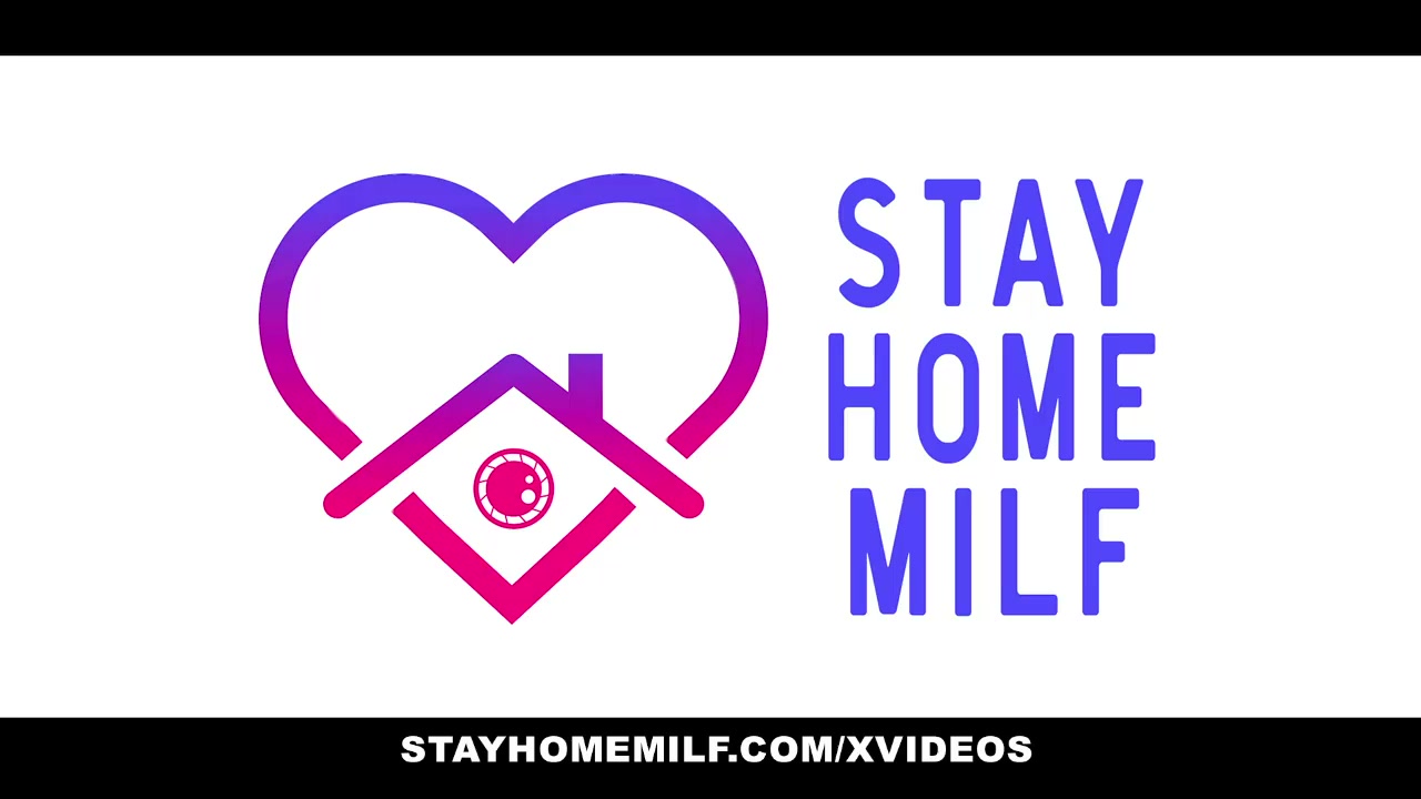 Foxy Stepmom Shalina Devine Needs A Relaxing Massage With Creamy Ending