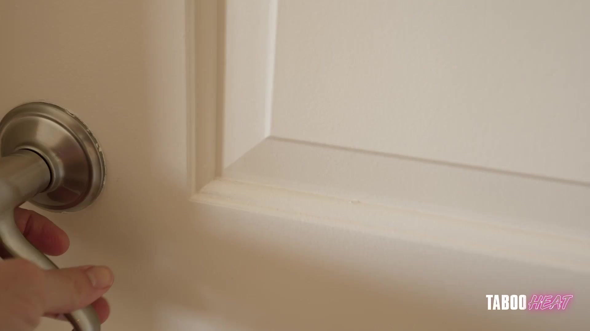 Perfect Step Family Threesome While on Vacation – Sophia Locke and Cory Chase